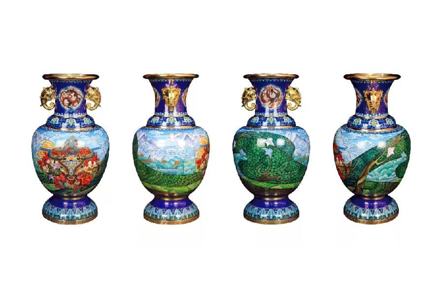 景泰蓝《中国牛》 钟连盛大师作品  